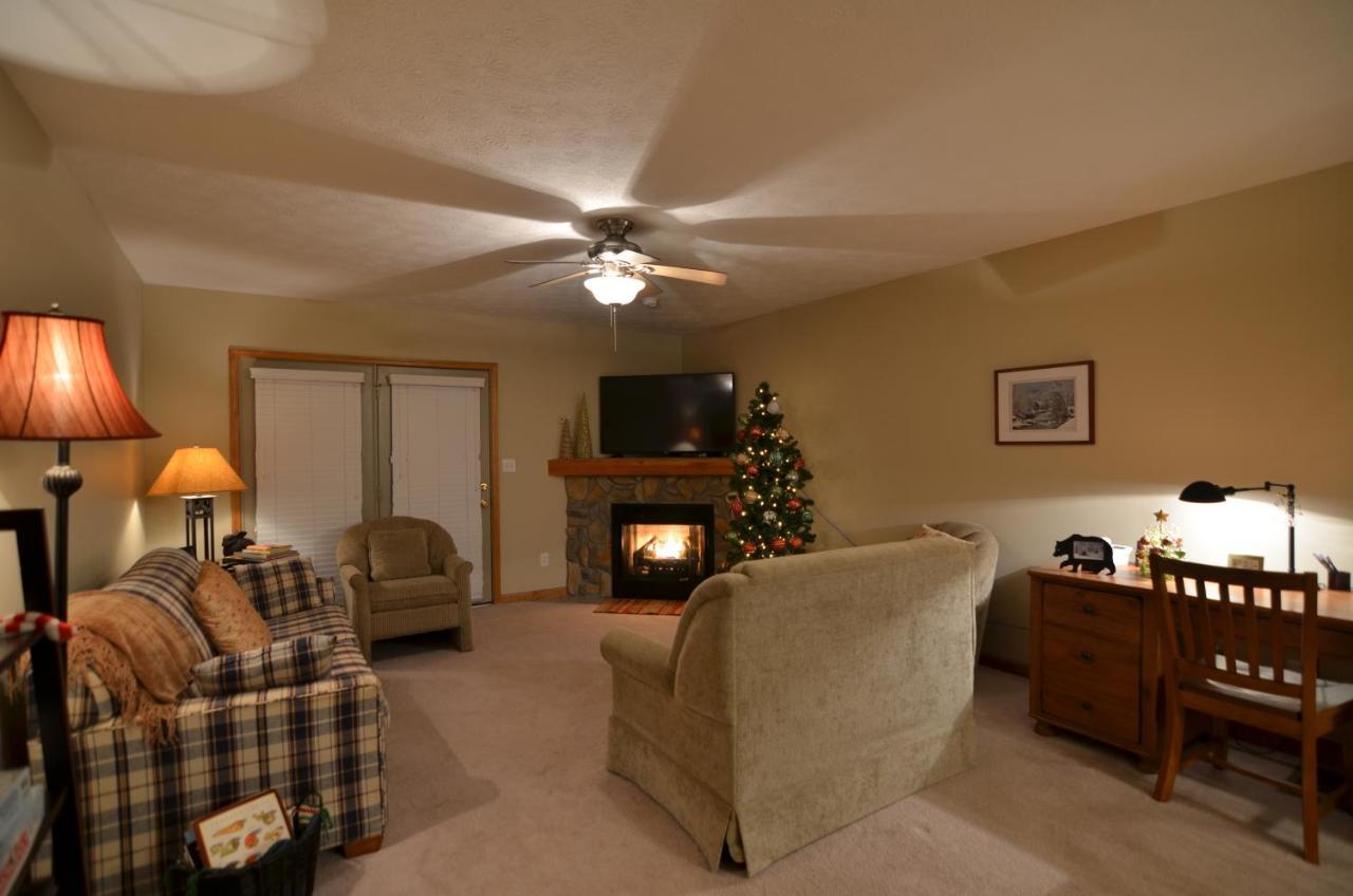 Gorgeous House For Ski Retreat Or Mountain Vacations 스노우슈 외부 사진